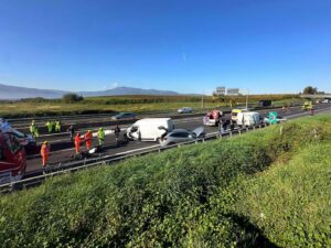 anagni incidente autostrada chiusa anagni incidente autostrada chiusa