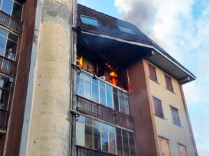 appartamento fiamme gas arcinazzo appartamento fiamme gas arcinazzo
