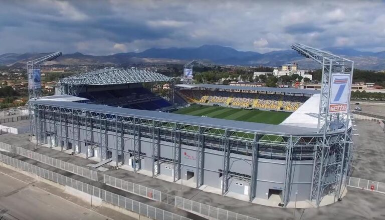 cdp frosinone realizzazione stadio benito stirpe1 hd d3