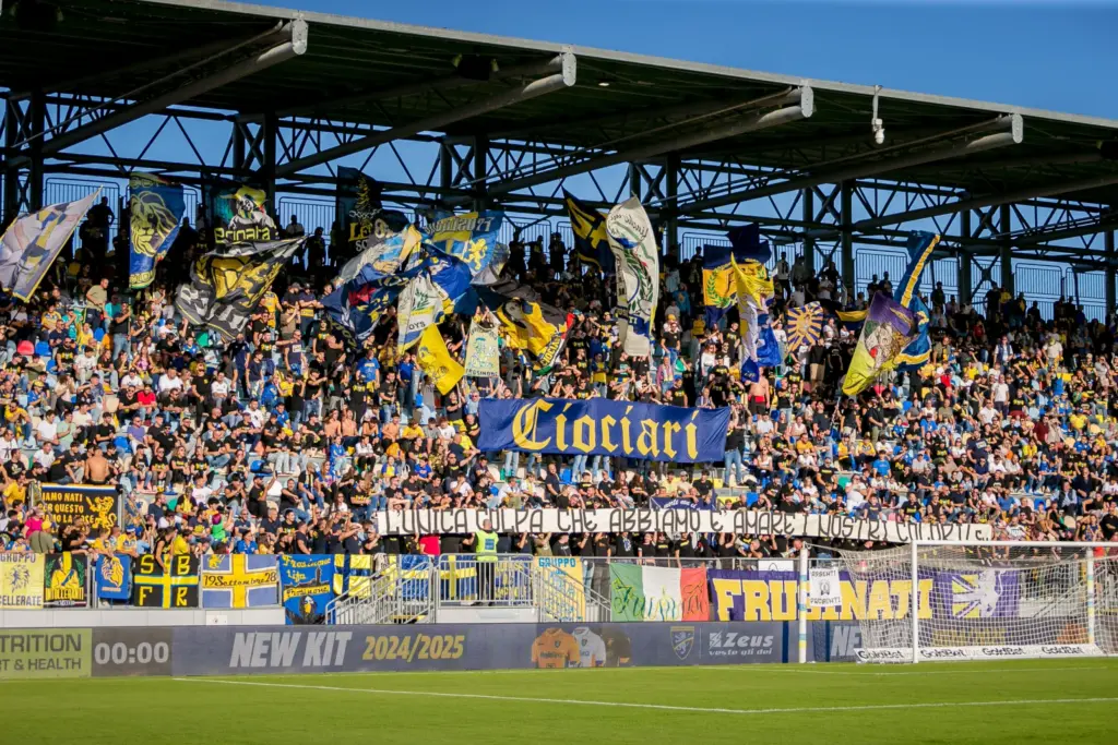 curva nord frosinone 2 scaled 1