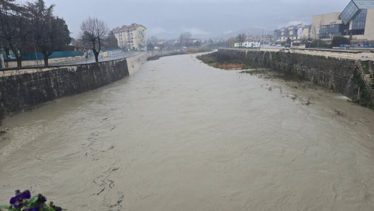 fiume liri sora inondato maltempo fiume liri sora inondato maltempo